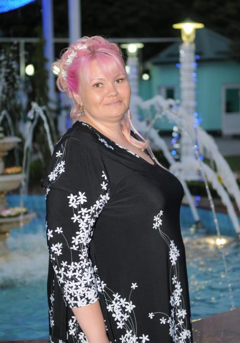 Ведущий, артист Ермакина Татьяна